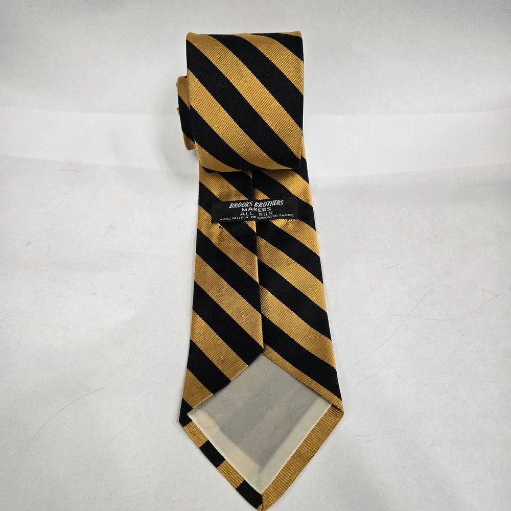 Brooks Brothers Makers Silk Repp Stripe Tie Gold Navy Blue Mens Necktie USA Made